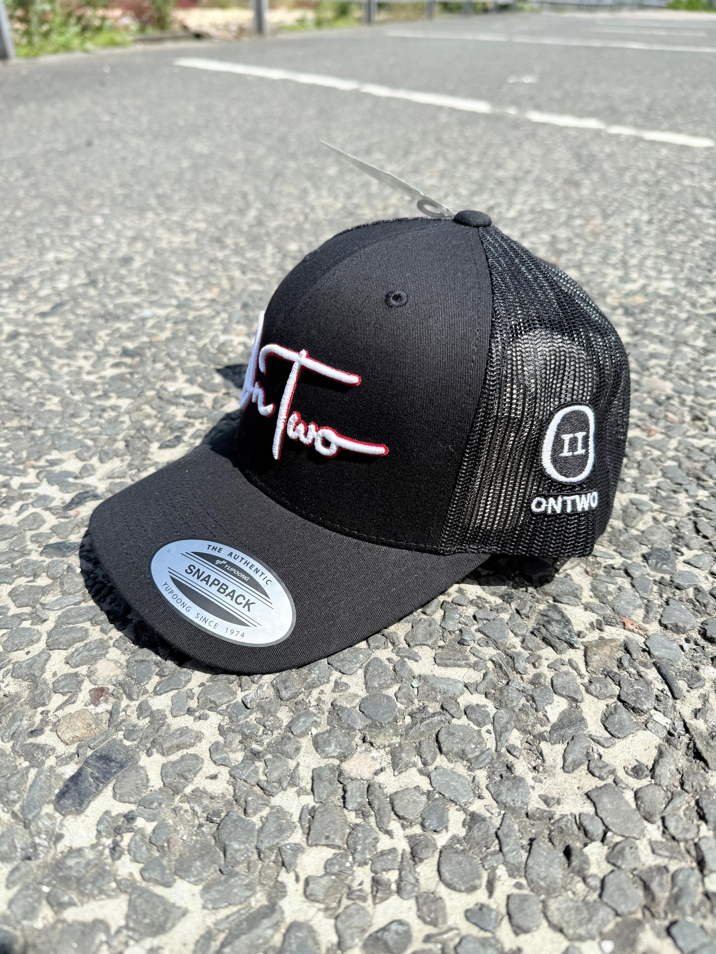 ONTWO Black, Red And White