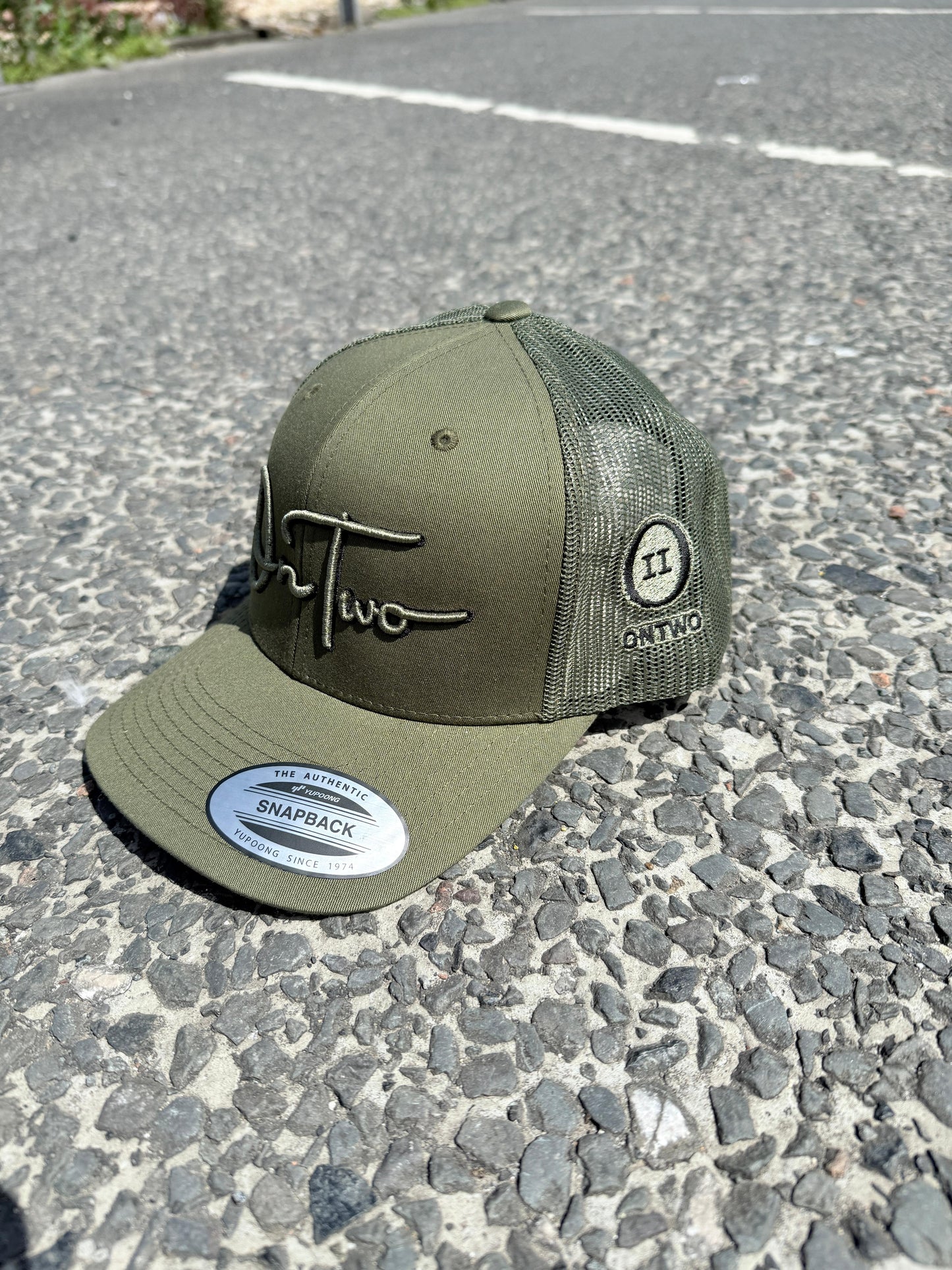 ONTWO All Khaki Green