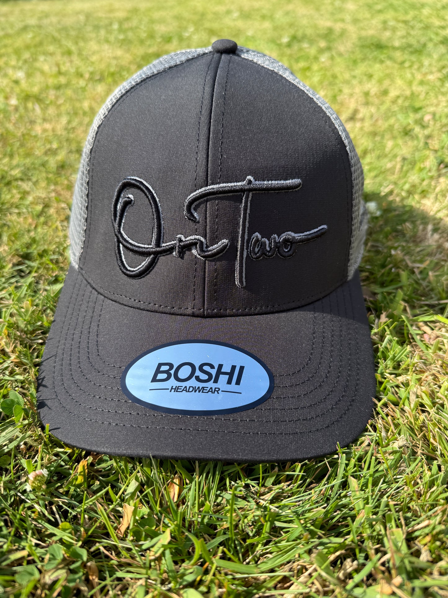 Boshi Black & Grey
