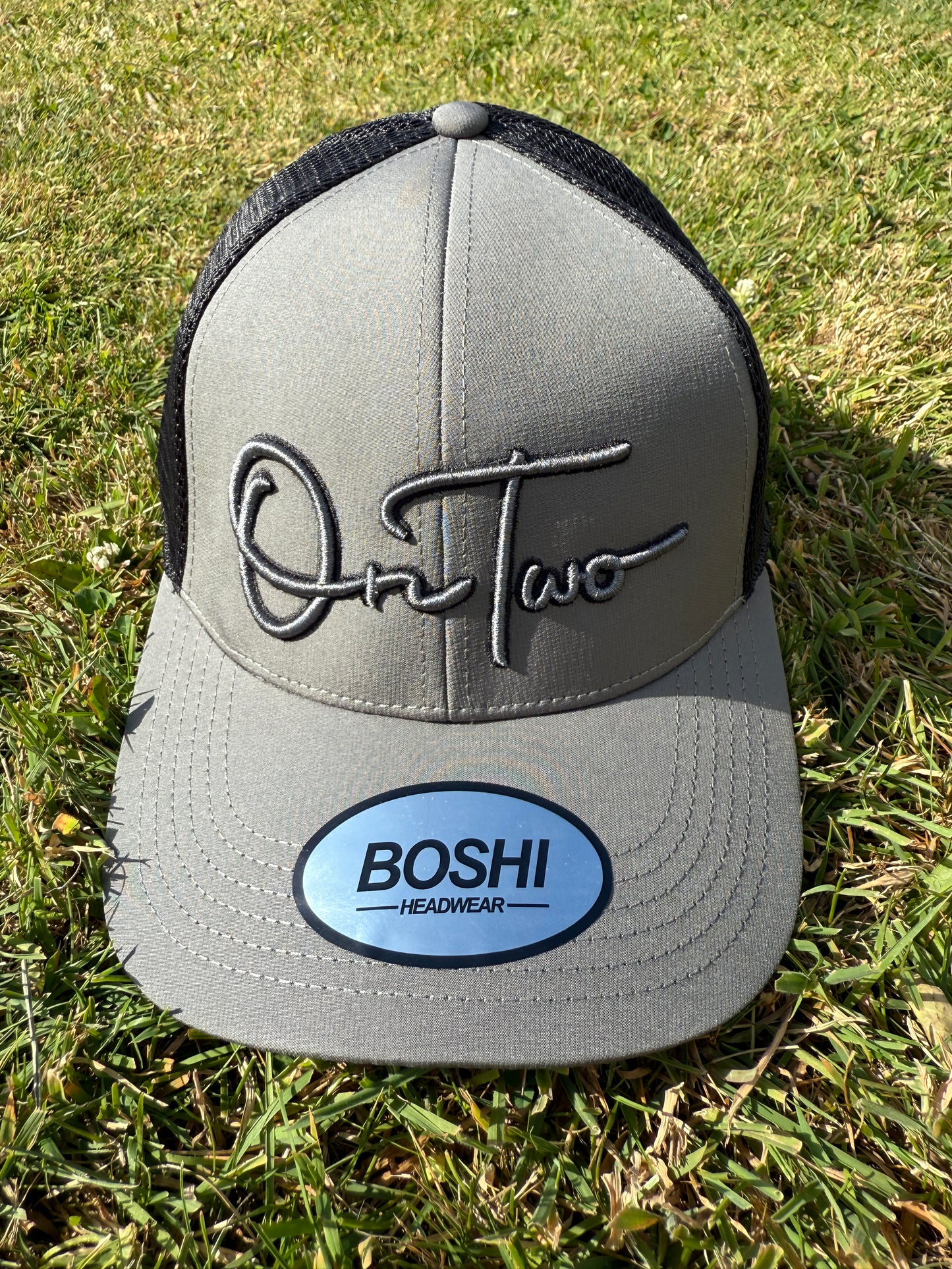 Boshi Grey & Black