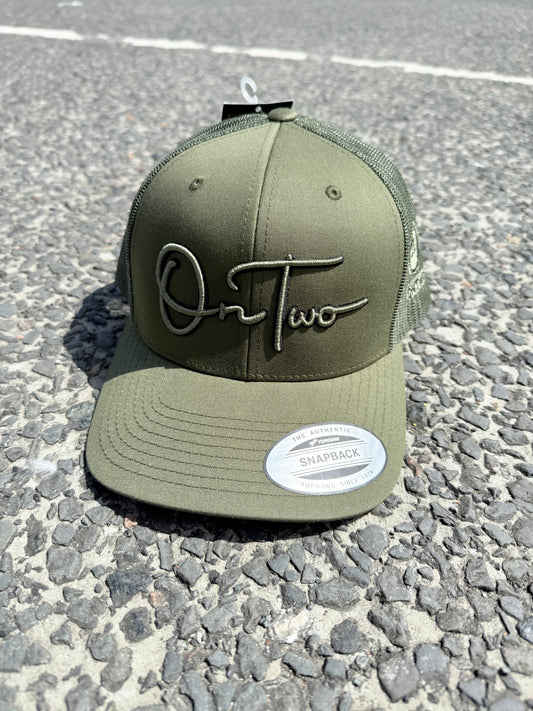 ONTWO All Khaki Green